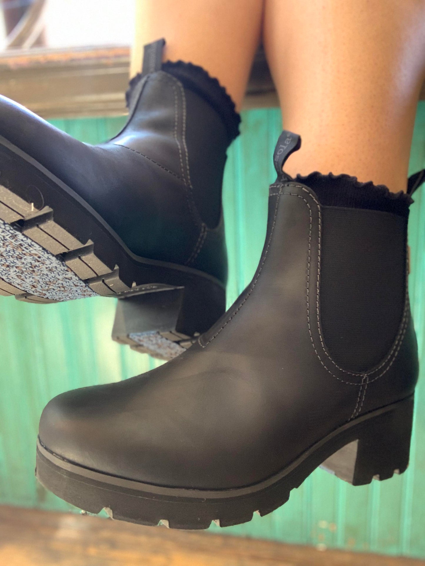 Phyllis Heeled Chelsea Boots - La De Da