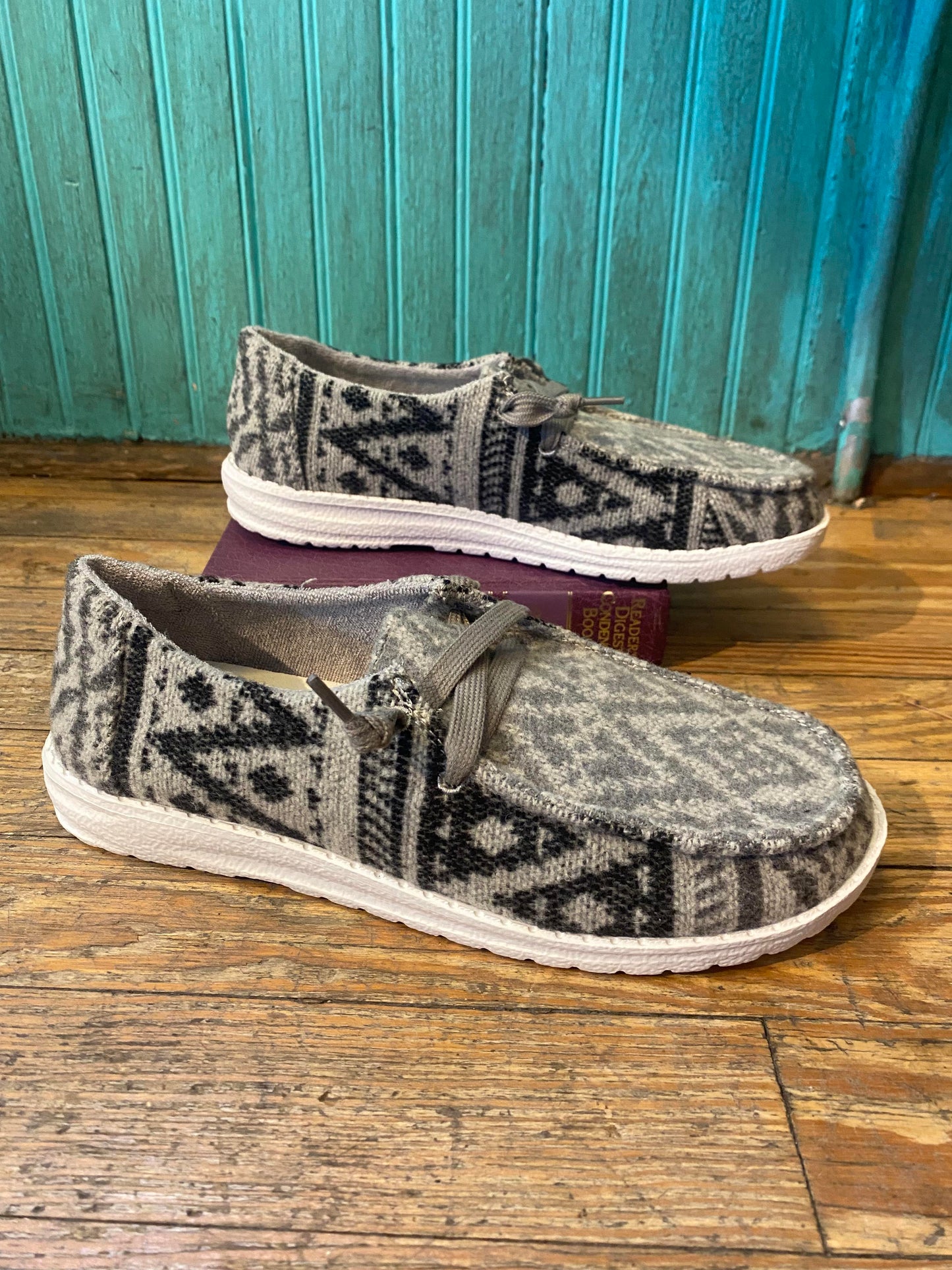 Ellis - Women's Slip on Sneaker - La De Da