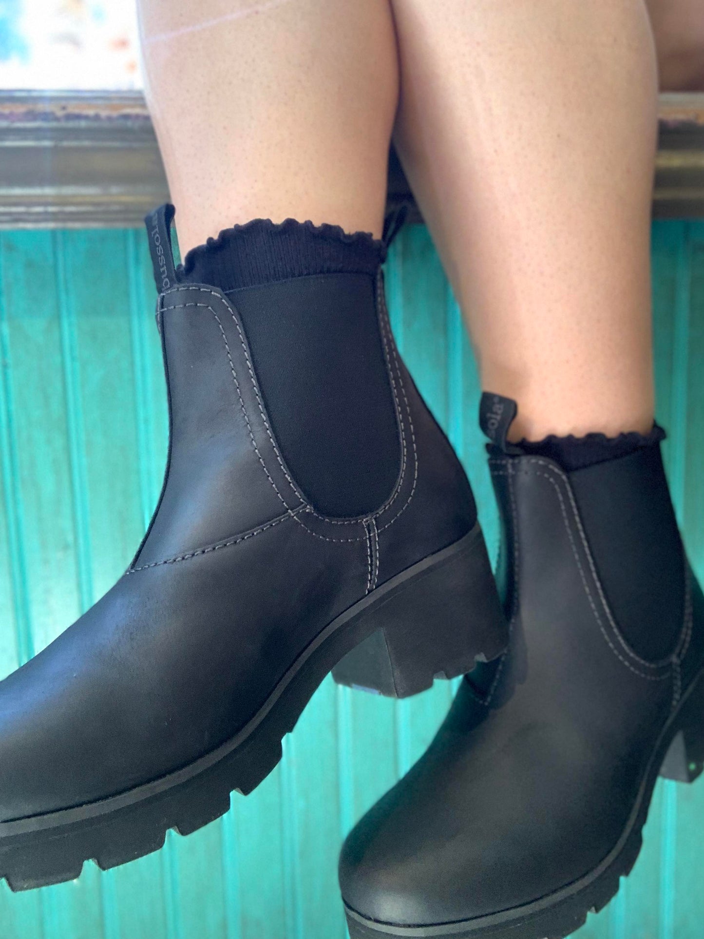 Phyllis Heeled Chelsea Boots - La De Da
