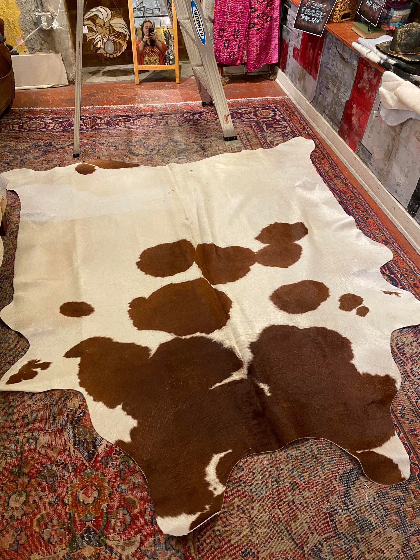 Cowhide Rug - Stevie