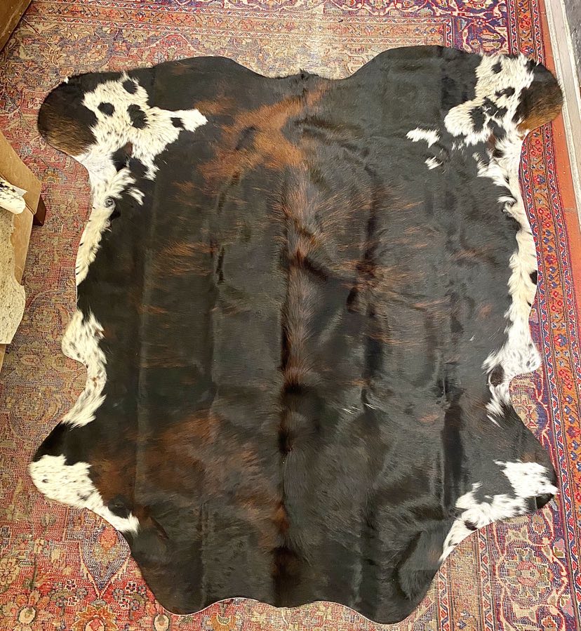 Cowhide Rug - Blake - La De Da
