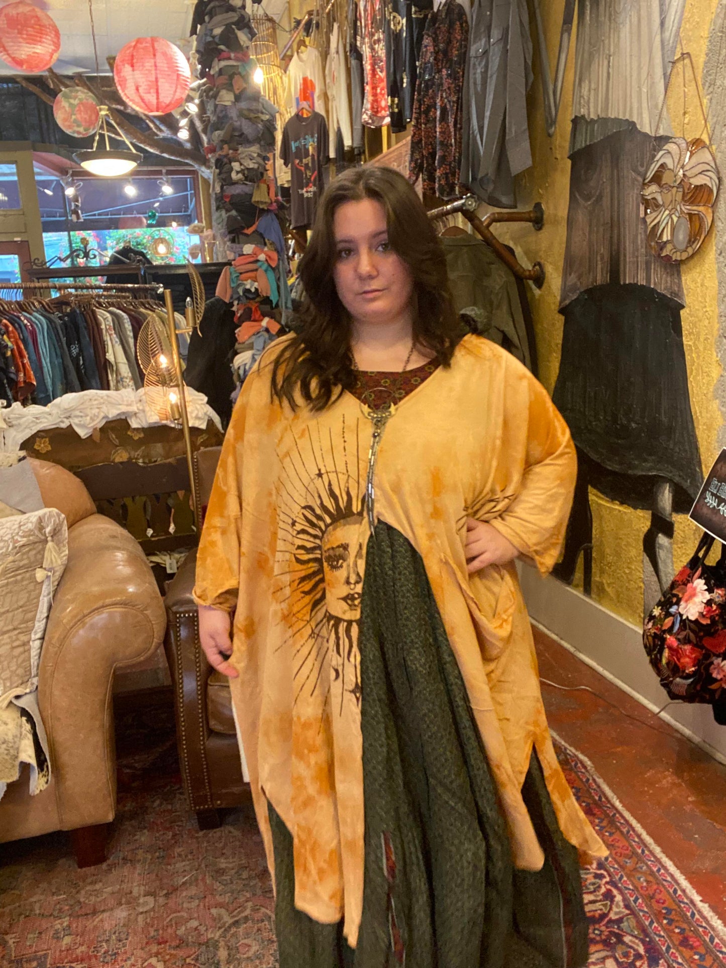 Sunshine Split Muu Tee - La De Da