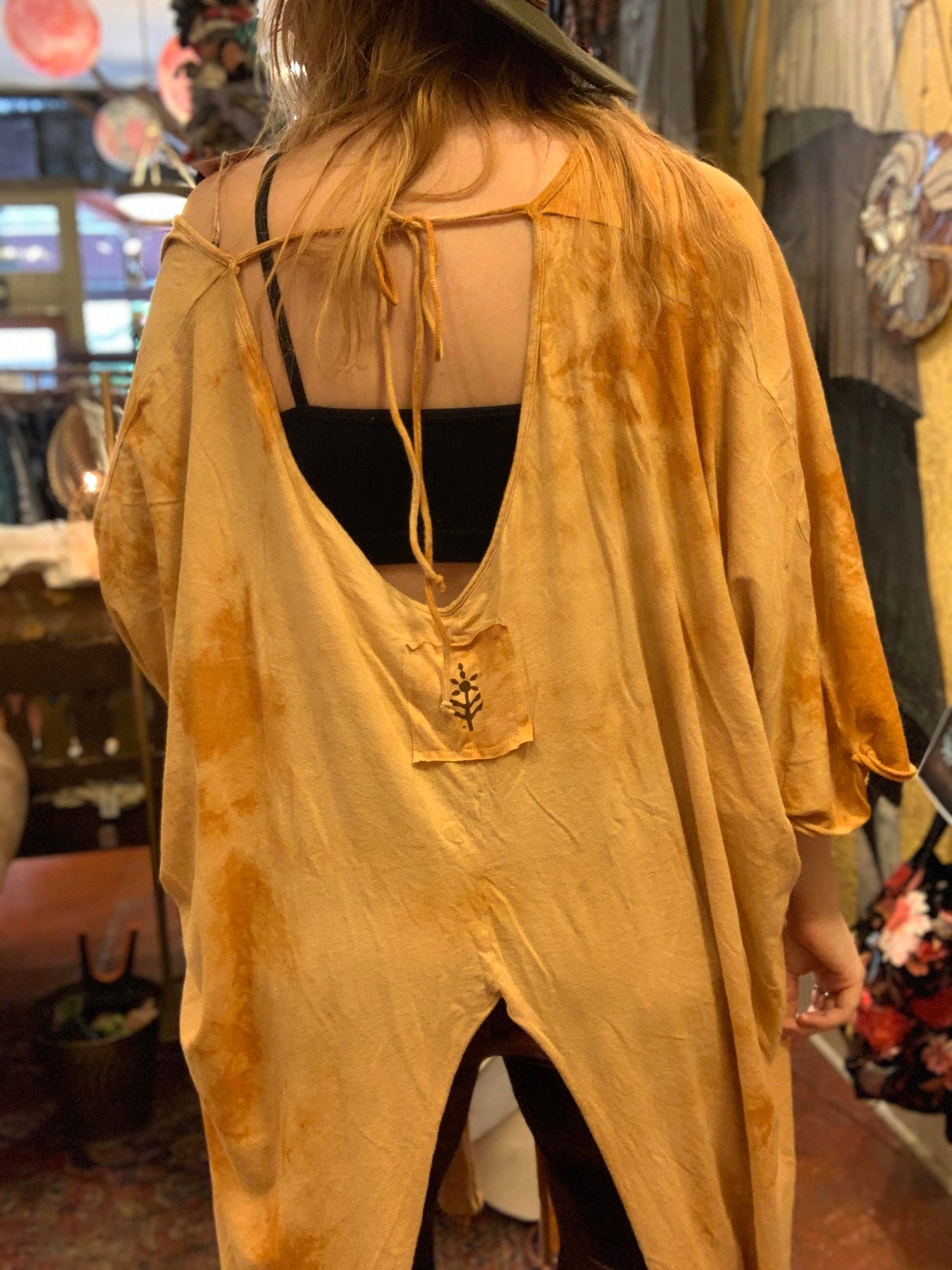 Sunshine Split Muu Tee - La De Da