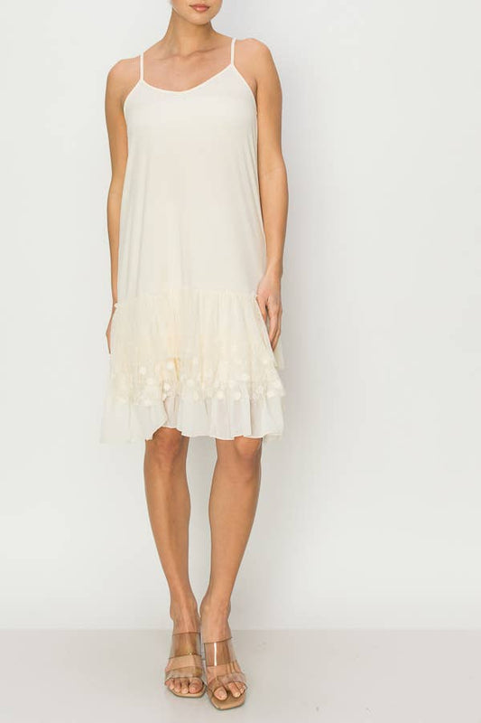 DRESS EXTENDER WITH LACE LAYER - BEIGE