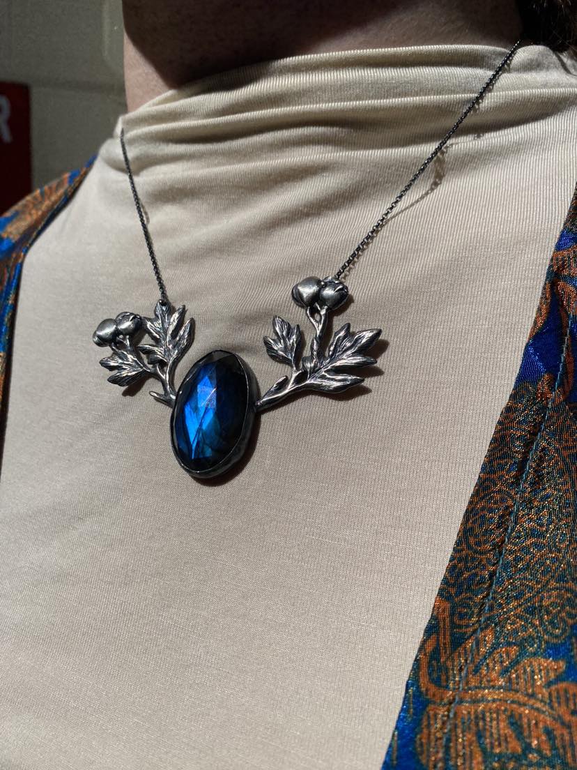 Hawthorn Branch Big Victorian Necklace - 16"