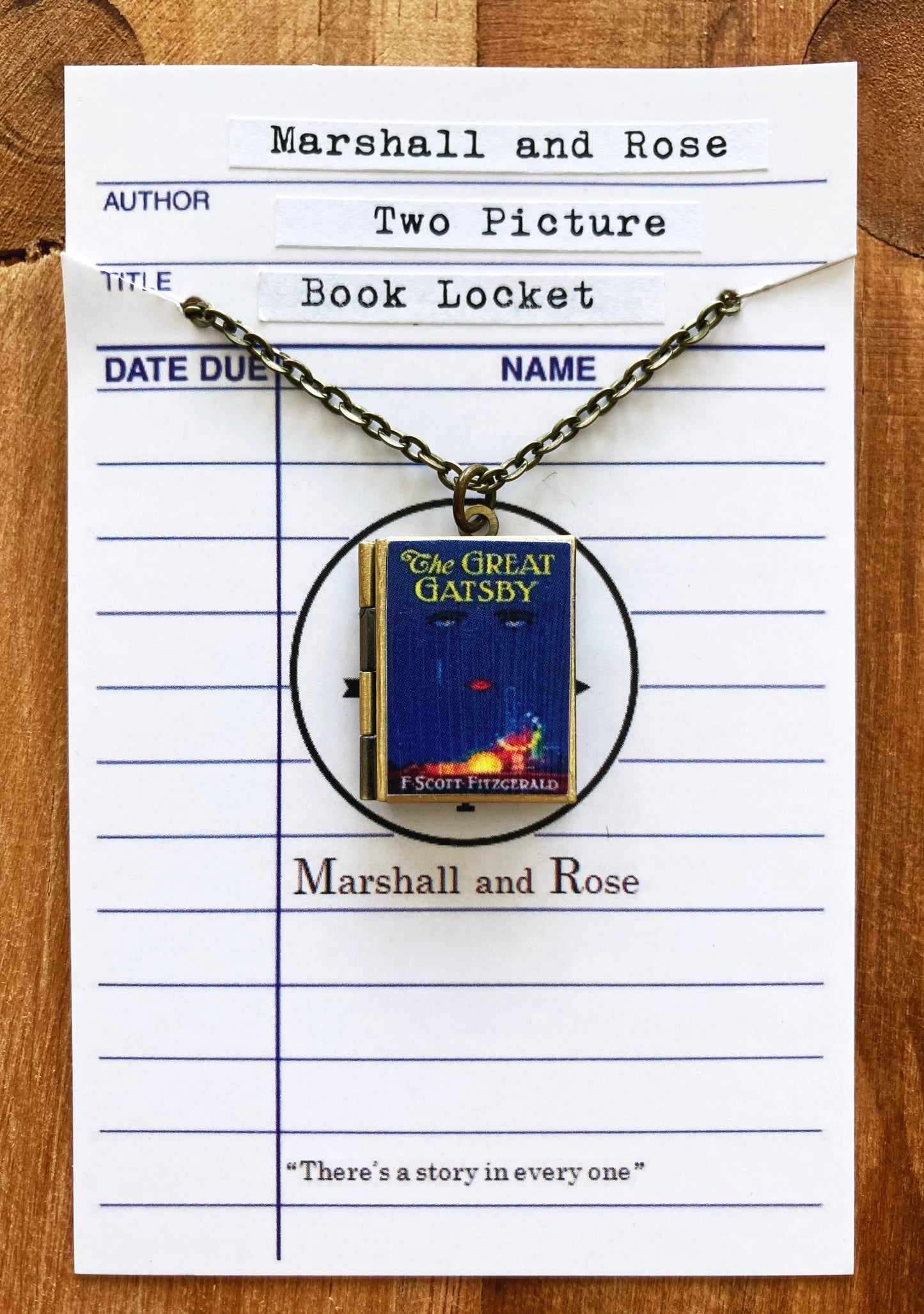 Book Locket The Great Gatsby - Bronze