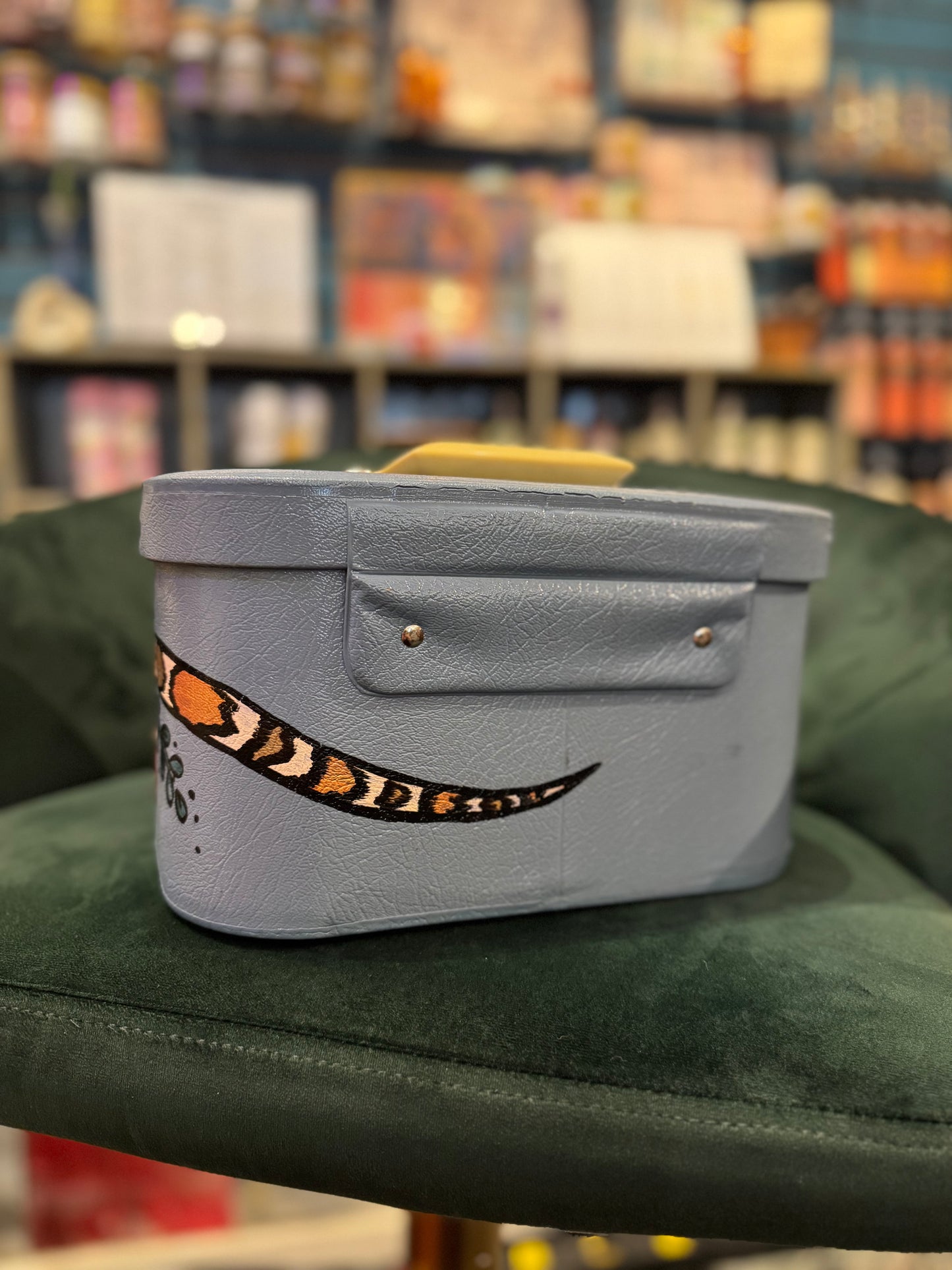 Slytherin' Painted Milk Snake Travel Case - Lock & Key / Tony Perrin*