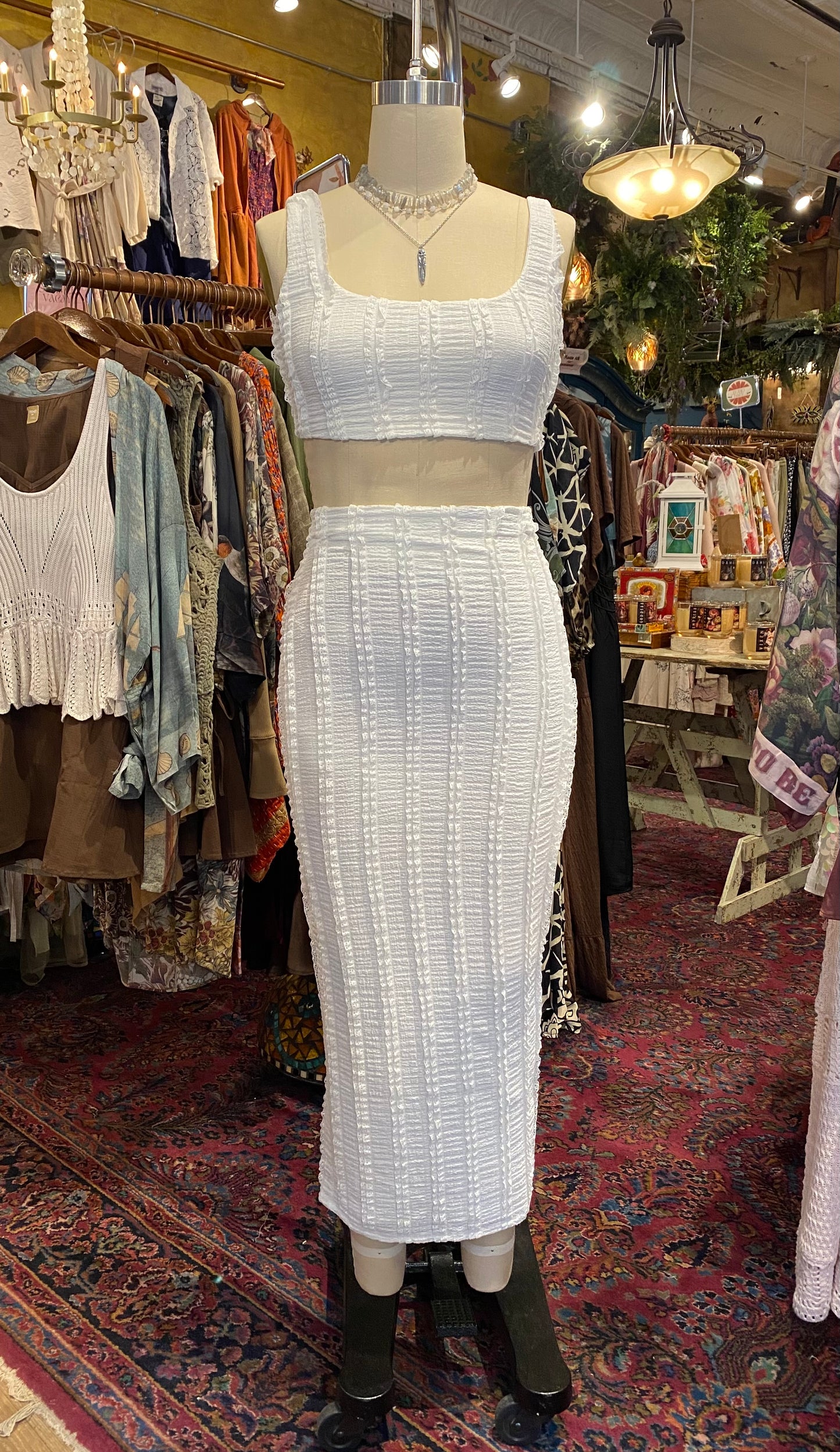 Plunge Neck Cropped Tank - White
