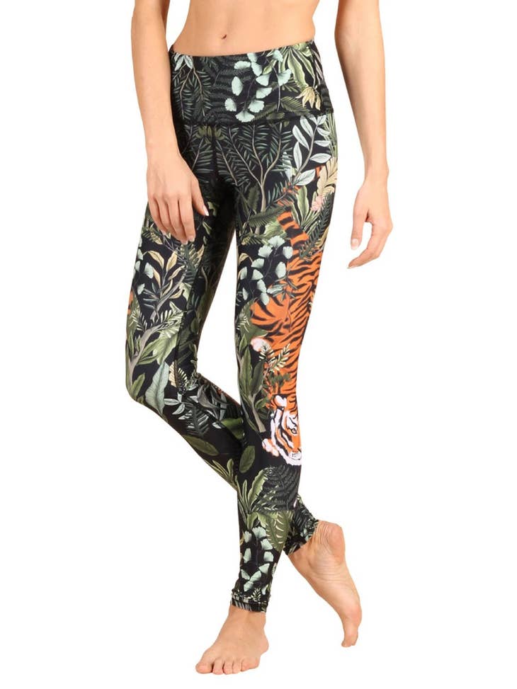 Rawr Talent Printed Yoga Leggings - La De Da