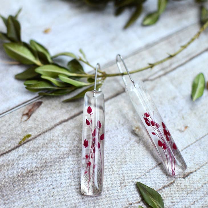 Red flower Bar Earrings - La De Da