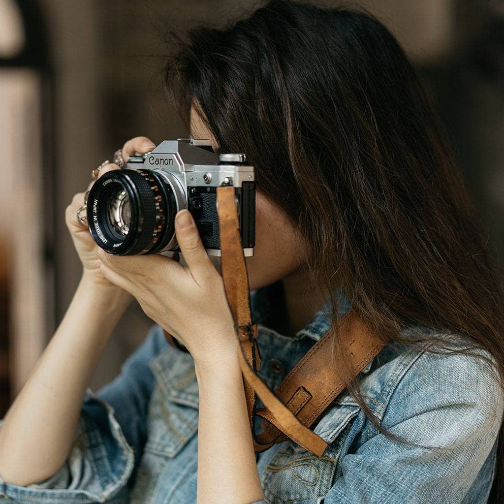 Light Brown Leather Camera Strap - Blonde