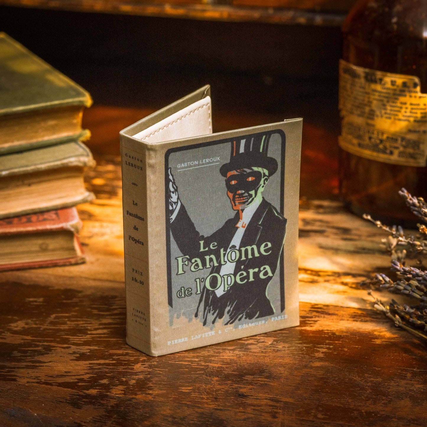 Le Fantôme de l'Opéra by Gaston Leroux 1910 (Phantom of the Opera) Book Wallet