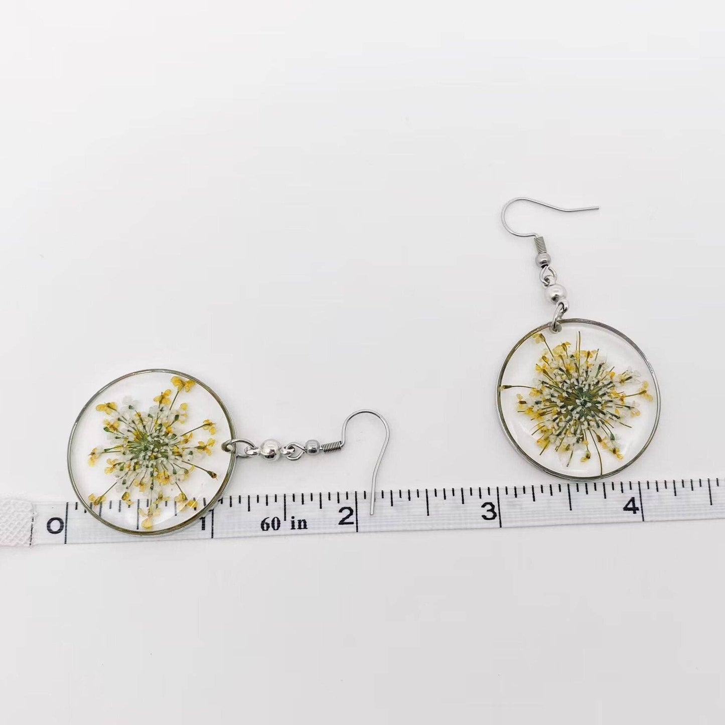 Round Dried Flowers Earrings - Yellow