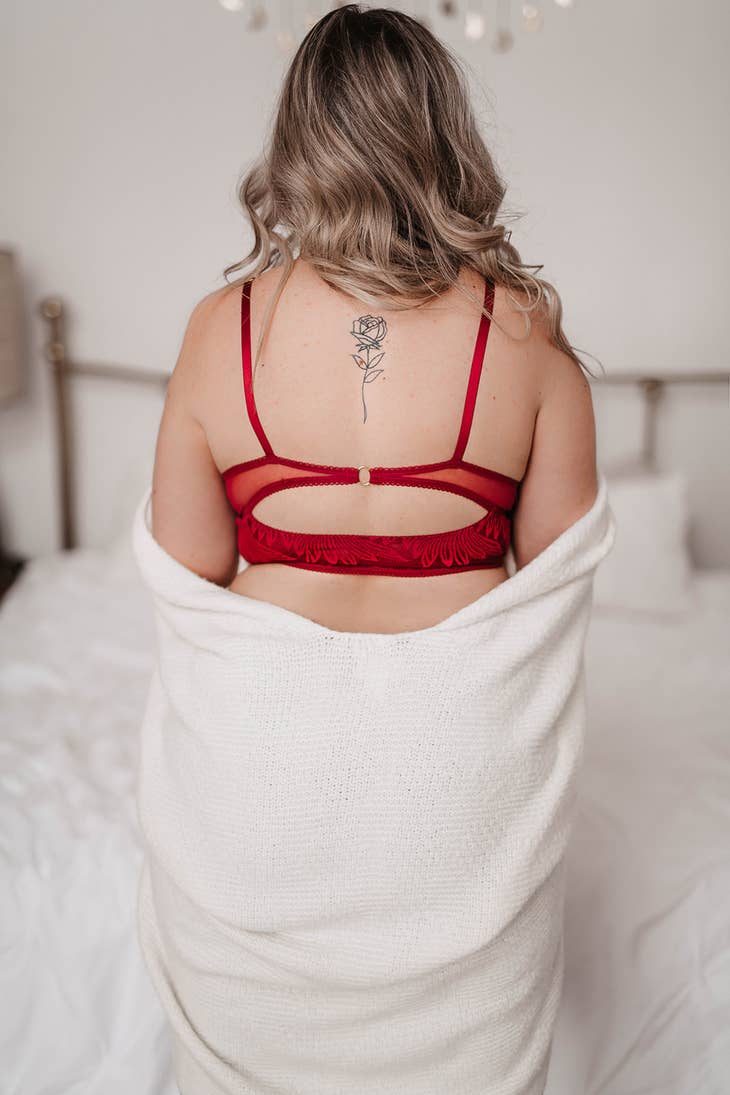 Maroon Adjustable Lace Bralette - La De Da