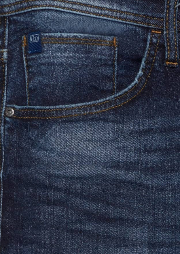 Blizzard Fit: Regular Jean - La De Da