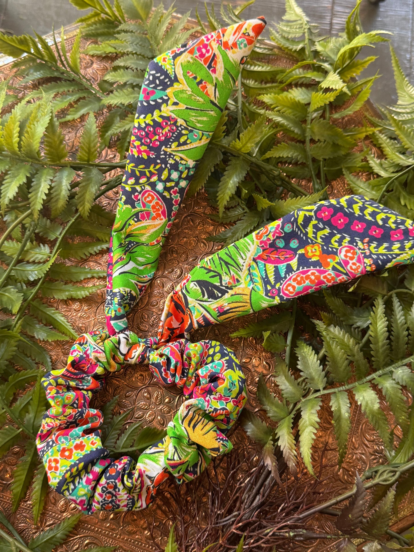 Tiger / Lime Green Scrunchie Scarf #SS12*