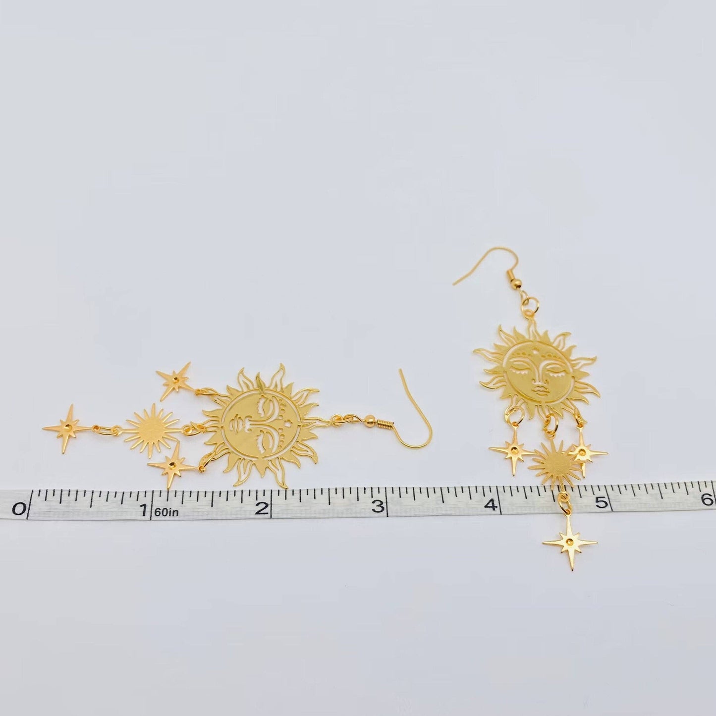 Golden Sun Face Star Pendant Earring