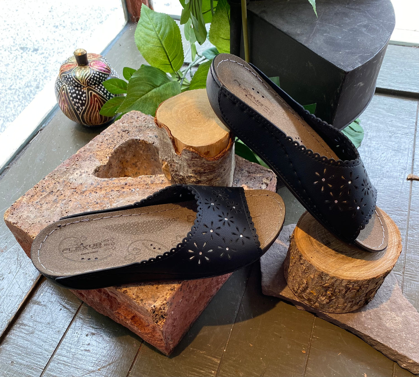 Flexus By Spring Step Marilyn - Black