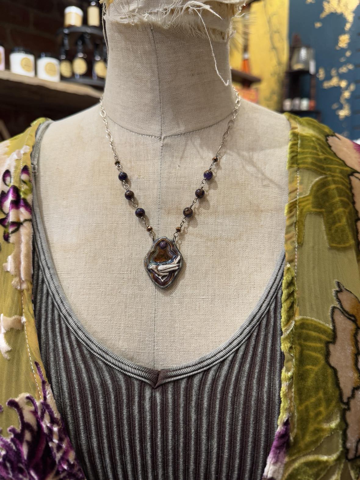 Ceramic Bird W/ Marbled Quartz* N231