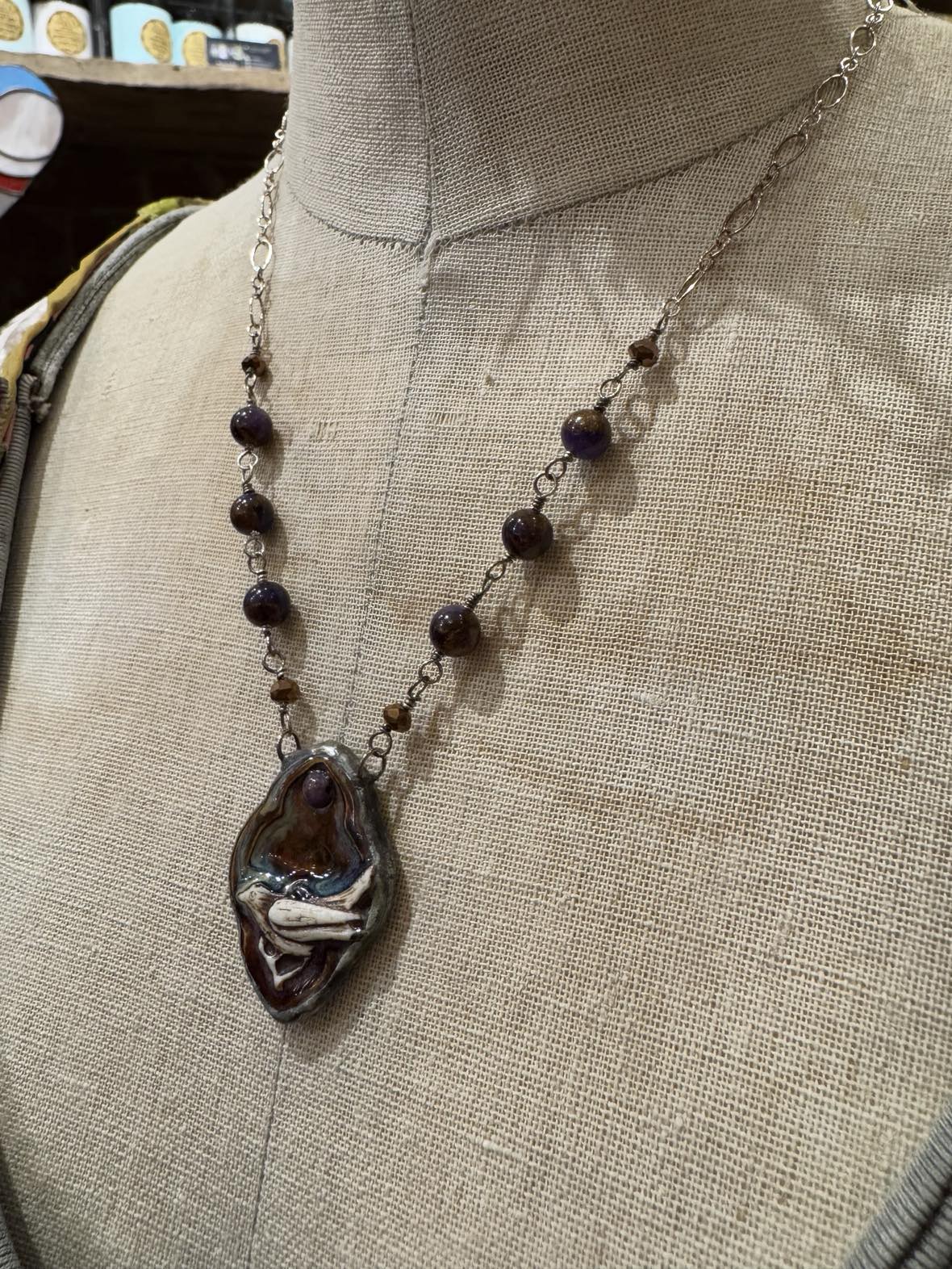 Ceramic Bird W/ Marbled Quartz* N231