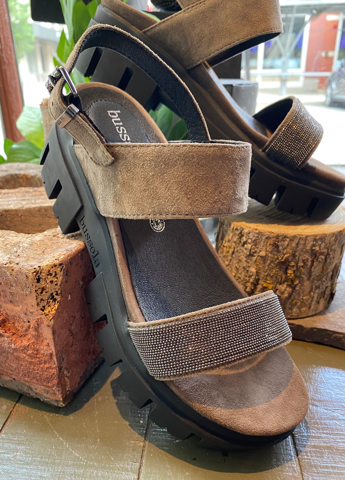 Colleen Sandal - Taupe Suede