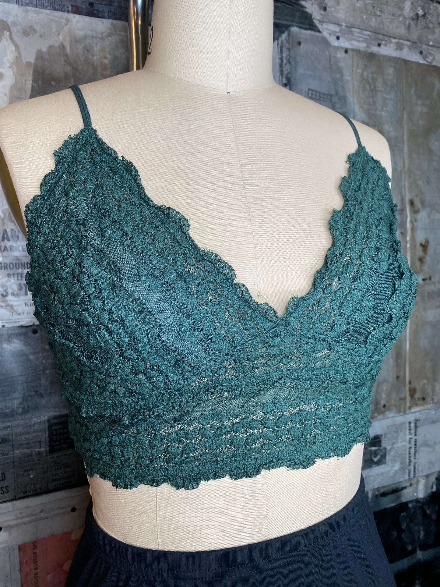 Amina Bralette-Pine