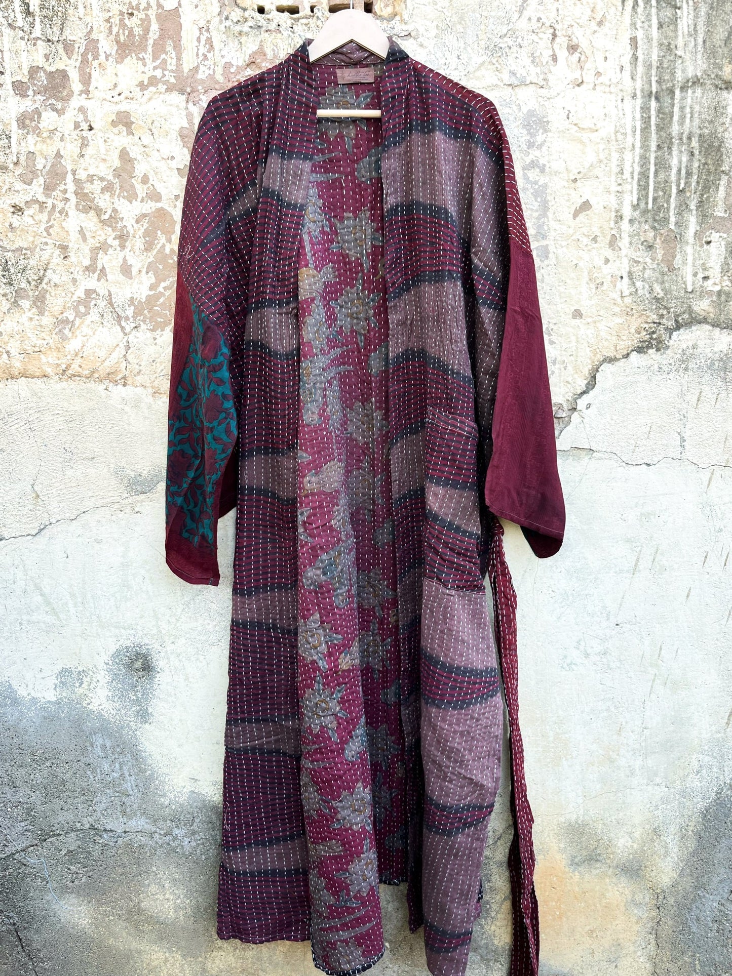 Magenta Majestic Caramel Overdye Kimono - La De Da