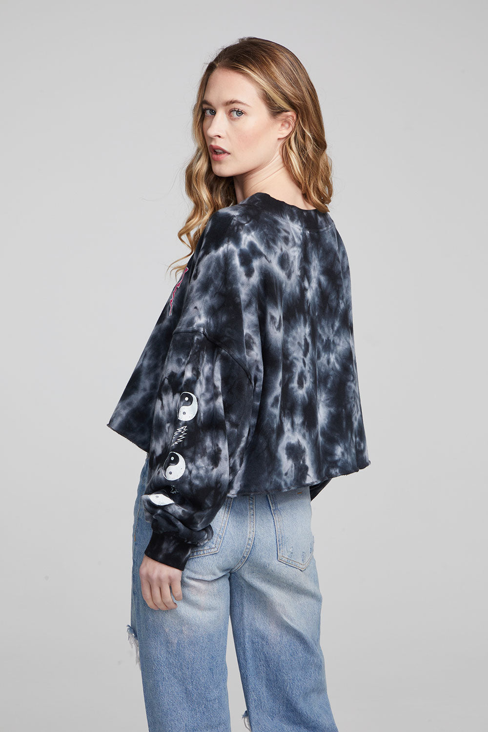Grateful Dead Yin Yang Skull Pullover - La De Da