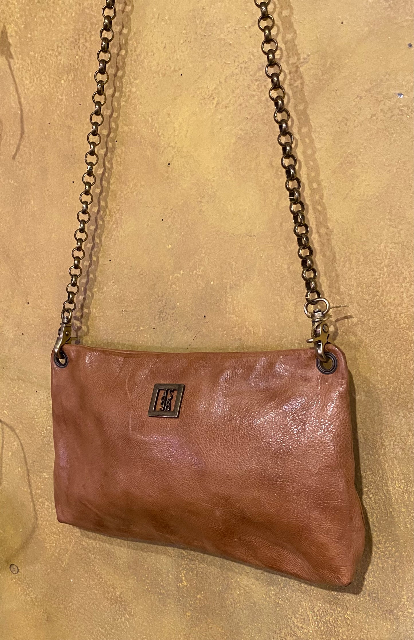 Chain Crossbody - Camel