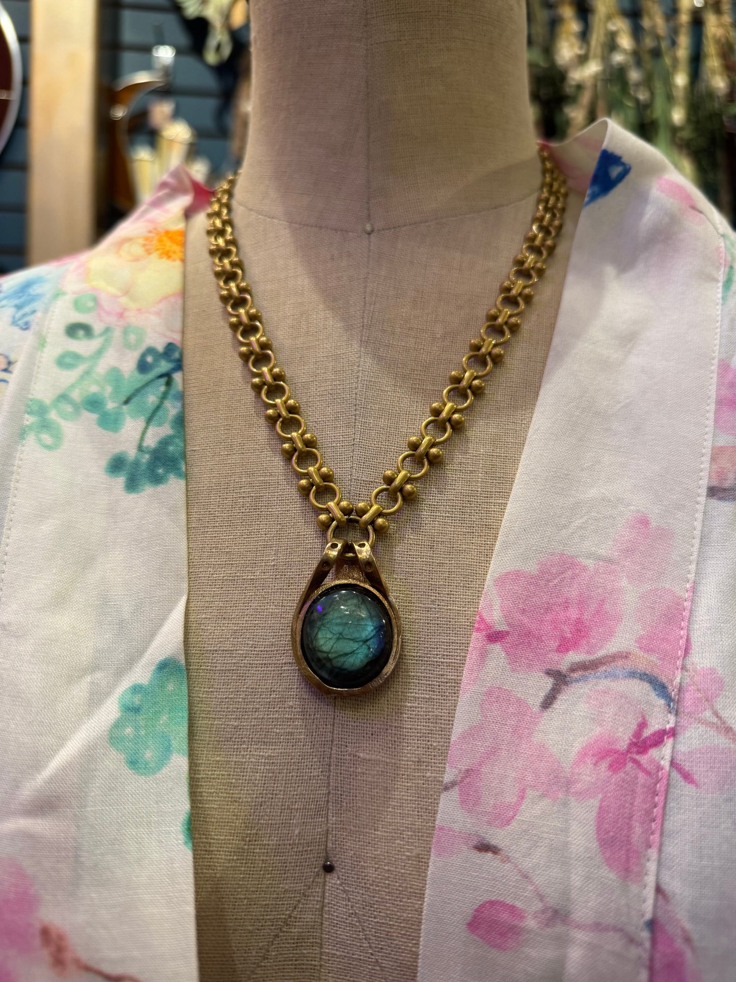 Labradorite Cabachon Necklace