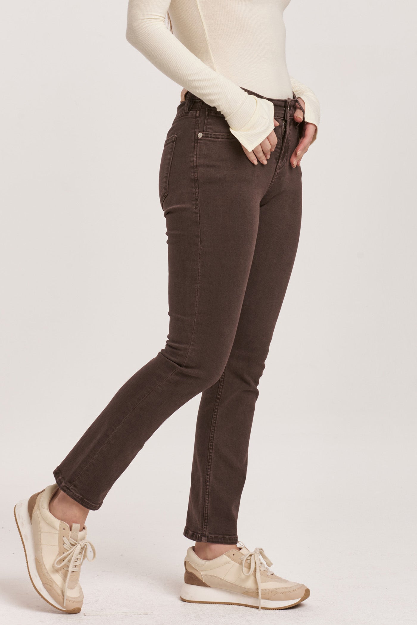 Blaire Mid Rise Straight Leg Jean - Mocha Brown