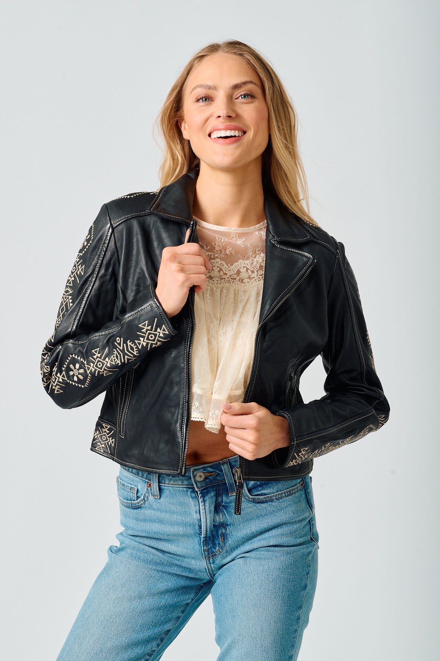 Women's Cora Rf Embroidered Front Zip Jacket - Black