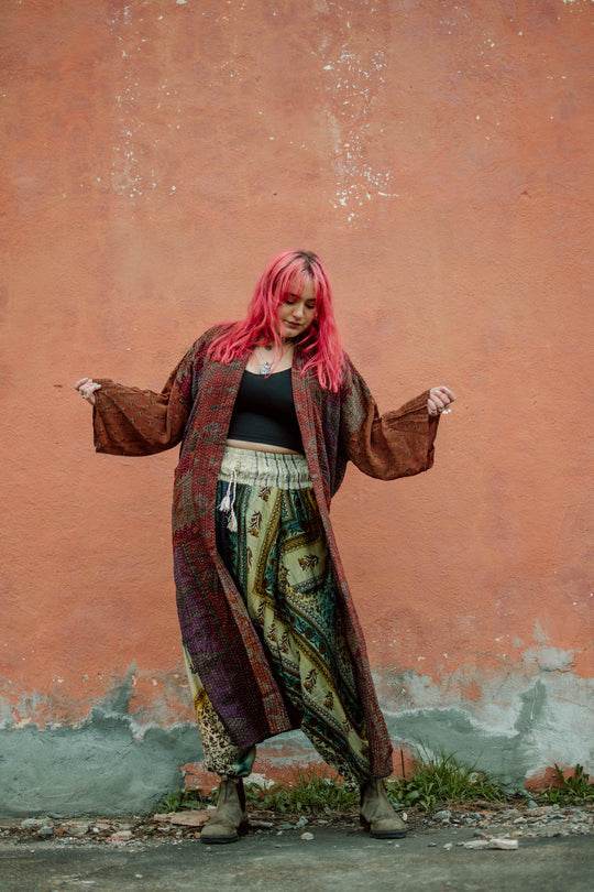 Red Currant Majestic Kimono - La De Da