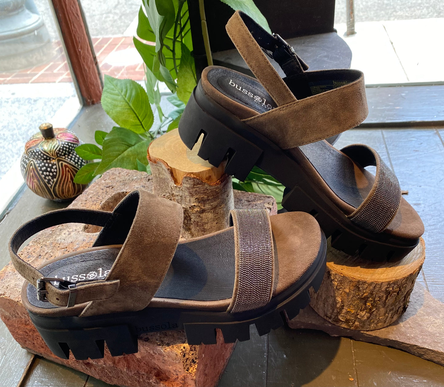 Colleen Sandal - Taupe Suede