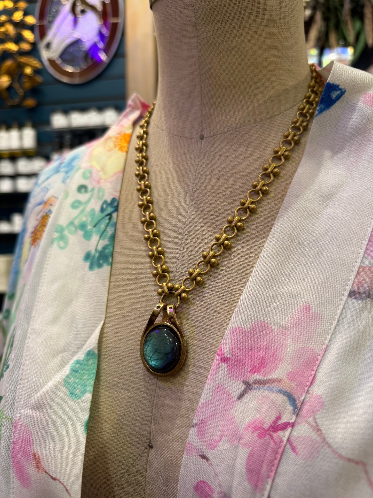 Labradorite Cabachon Necklace
