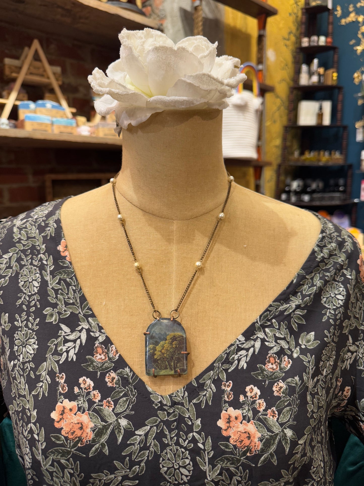 Resin Tree Necklace*