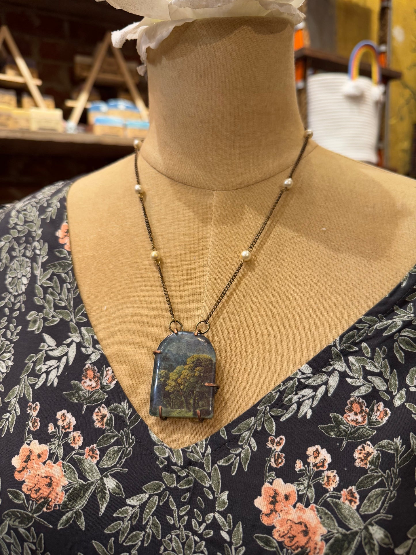 Resin Tree Necklace*