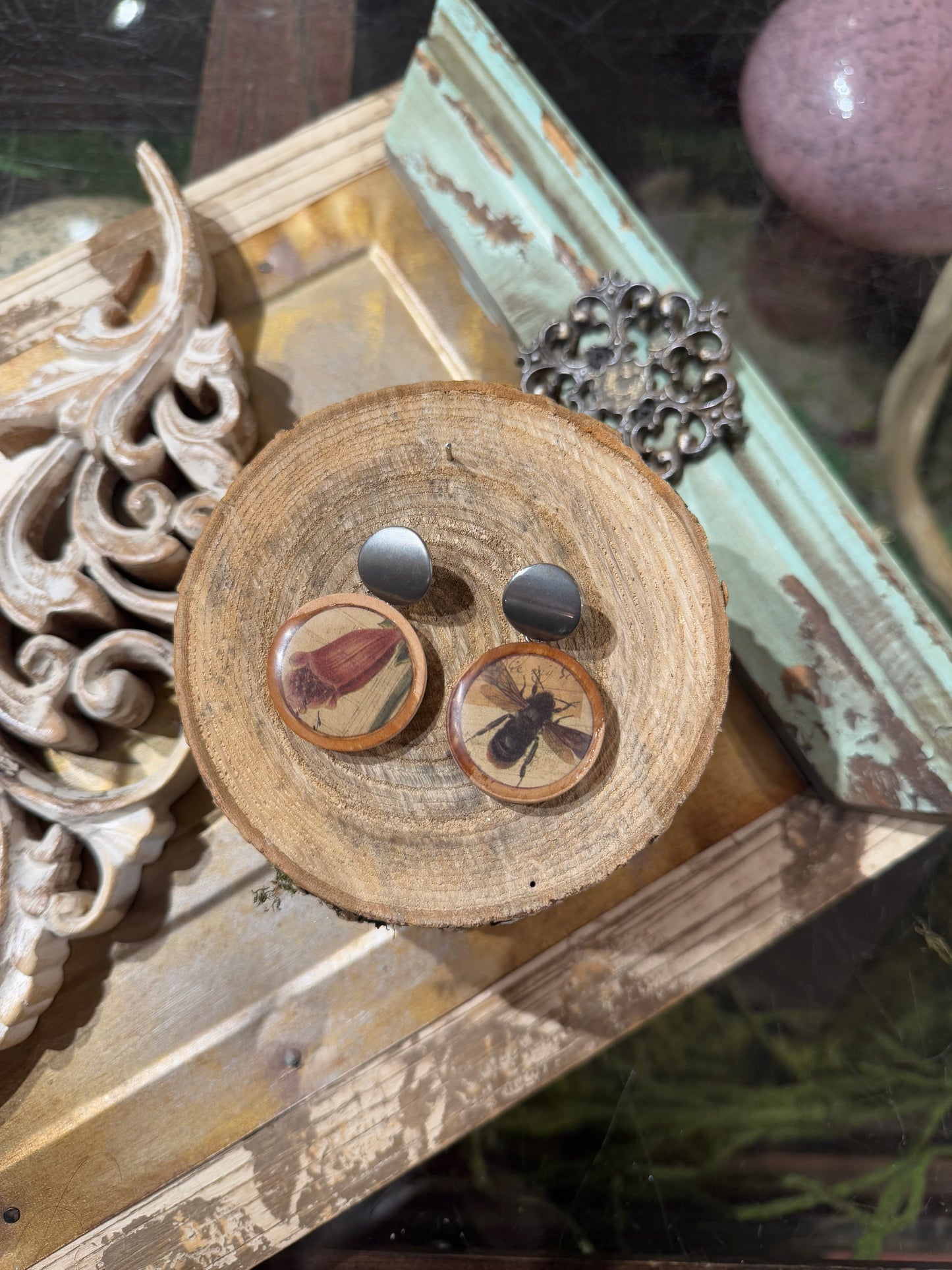 Wooden Bee/Flower Earrings*