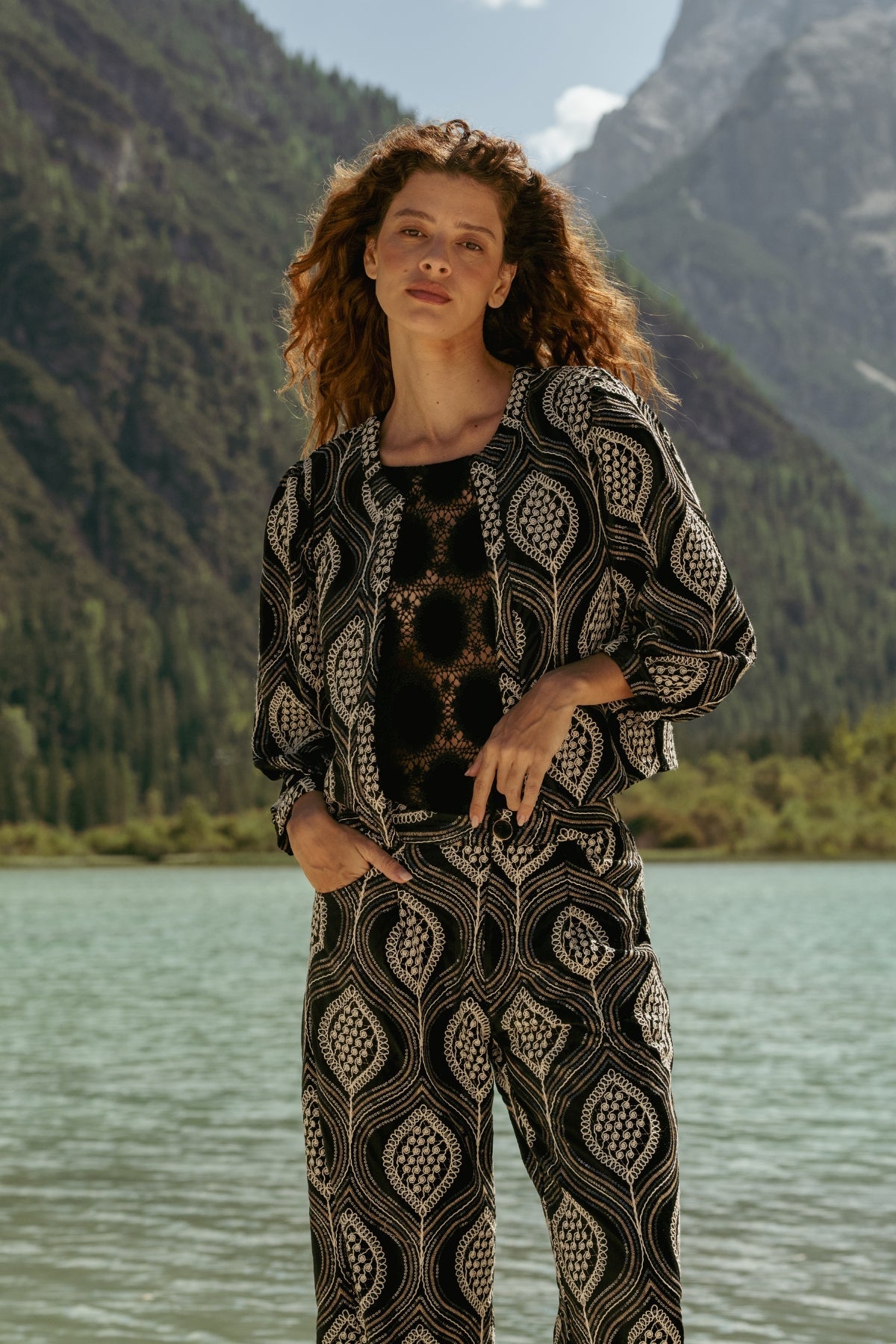 Paddle Jacket - Black