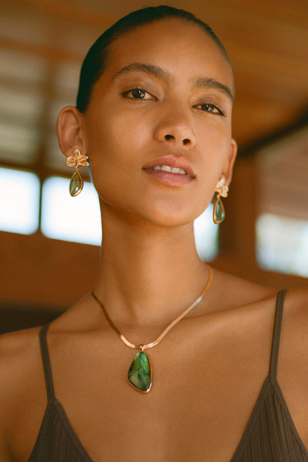 Yasmin Necklace Gold Labradorite - La De Da