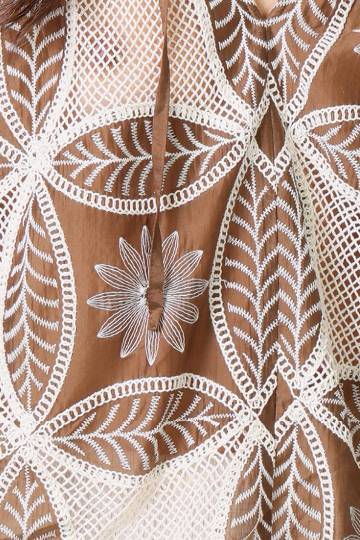 Claude Shrug - Brown