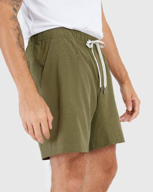 Active Quick Dry Shorts W/ Liner - Military Green