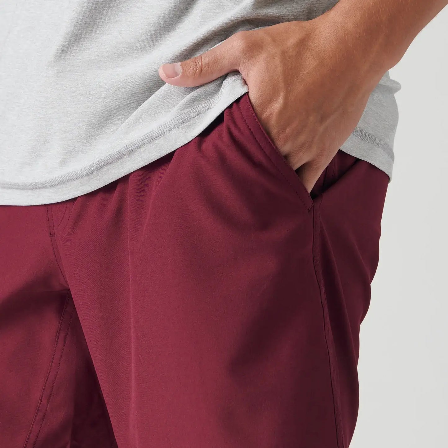 Active Quick Dry Shorts W/ Liner - Burgundy