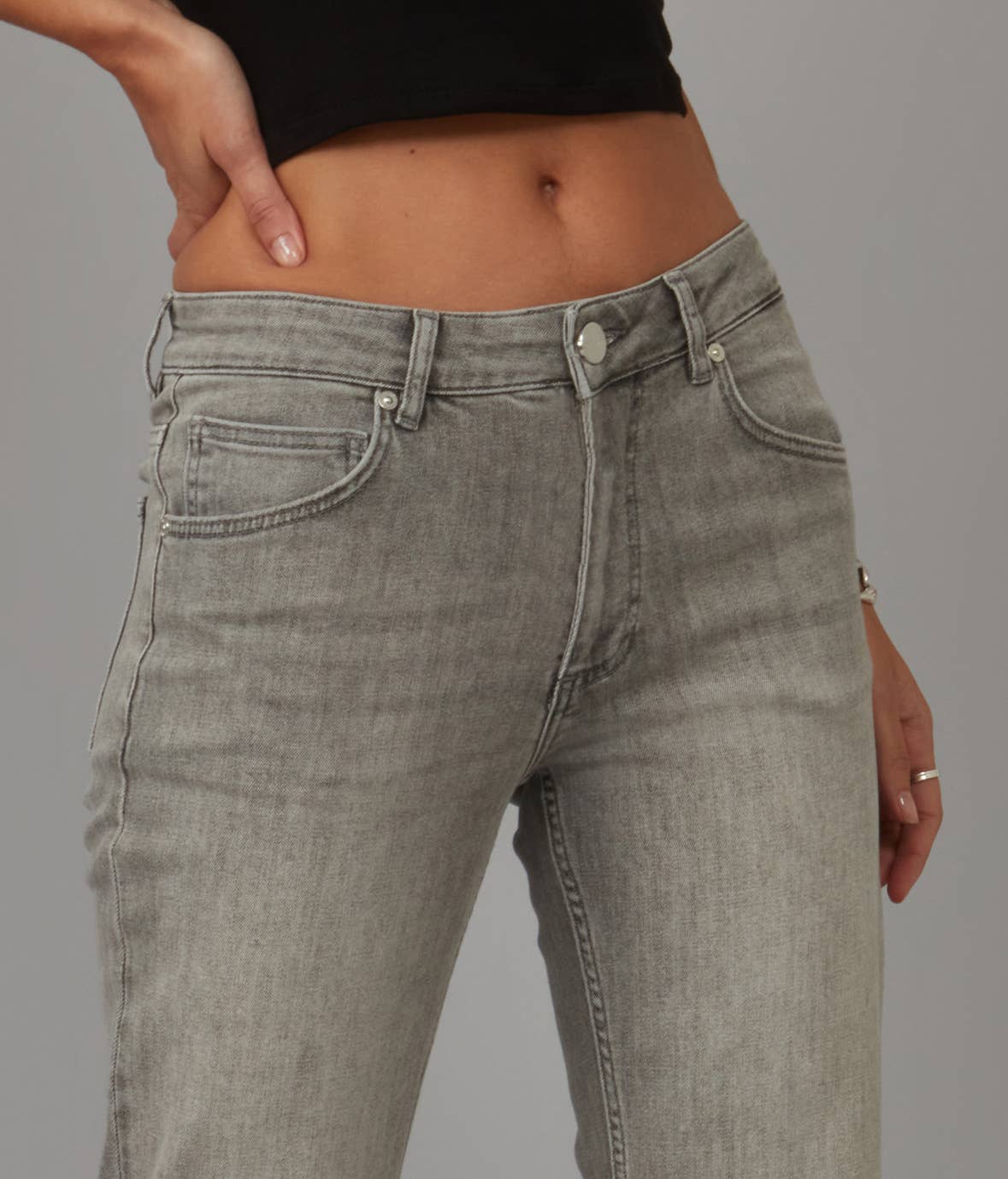 DENVER High Rise Straight Jeans - Mid Ash