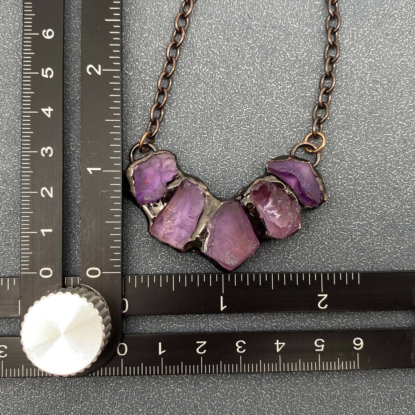 V-shaped Crystal Stone Charm Necklace - Amethyst