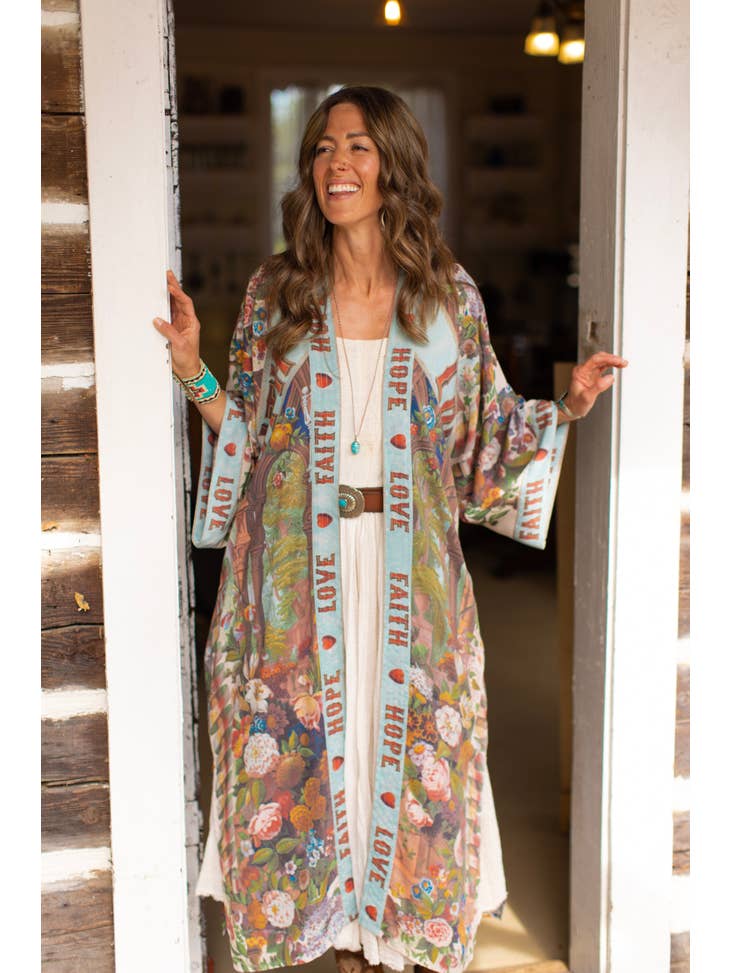 Love Language Bamboo Kimono Gown - La De Da
