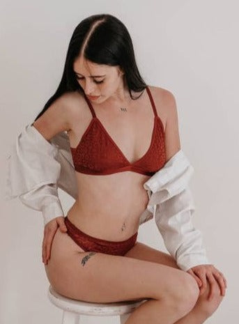 Rust Leopard Lace Bralette - La De Da