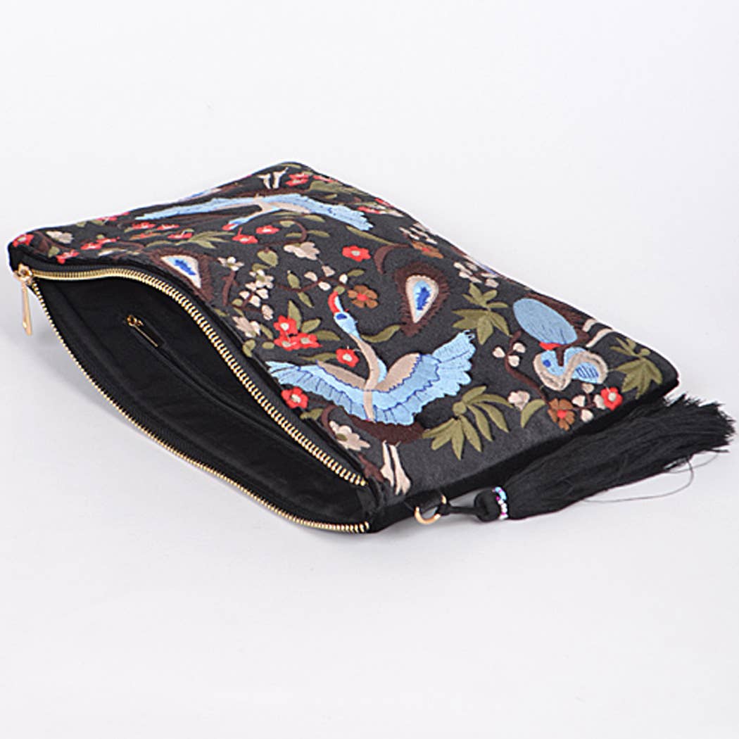 Loving Nature Clutch With Tassel Detail - TUAPE