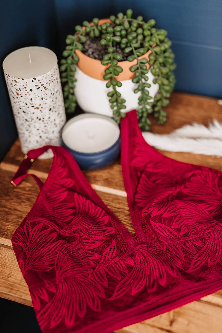 Maroon Adjustable Lace Bralette - La De Da