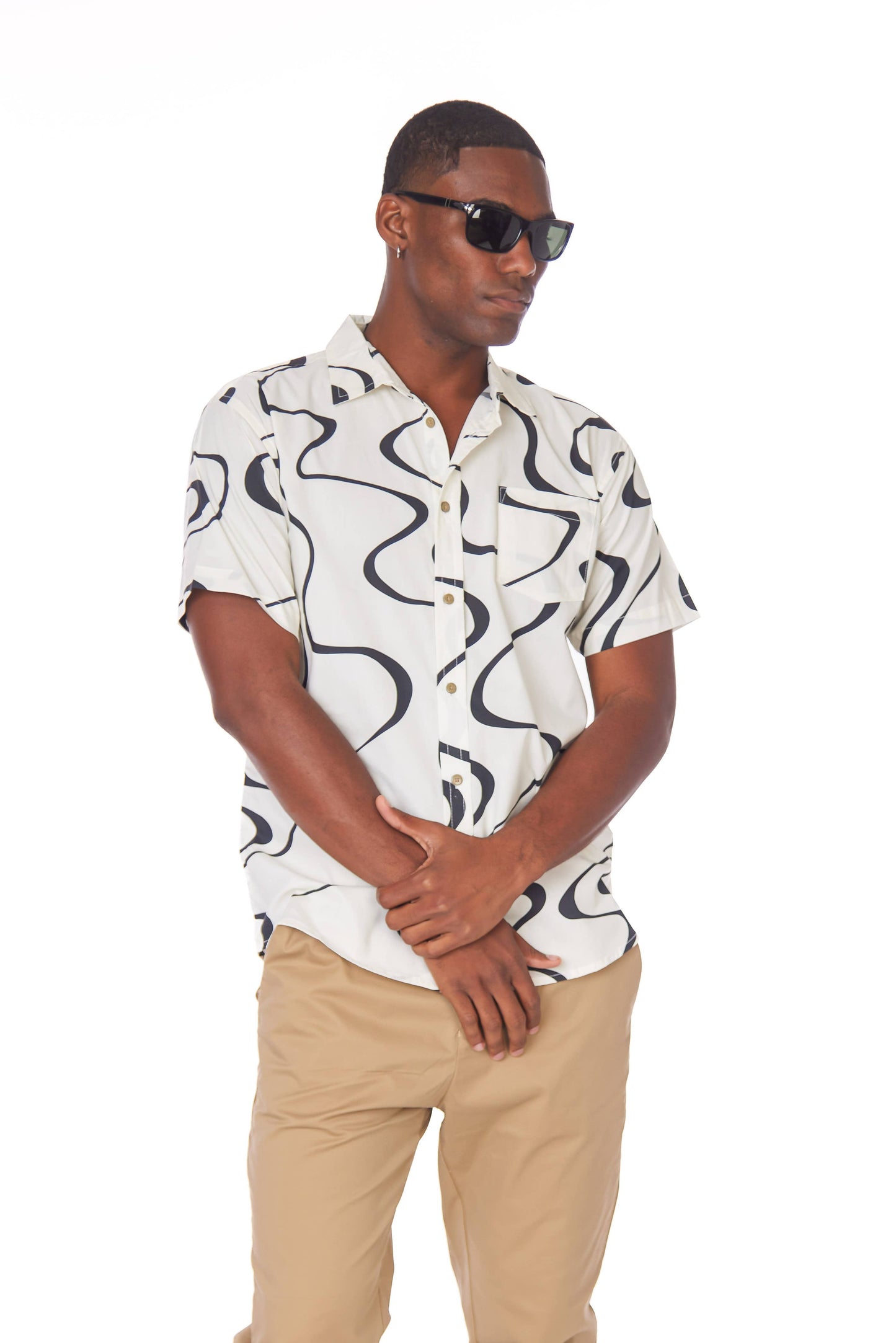 Men's Woven Printed Short Sleeve Shirt - Black & White Swirl